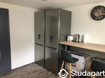 Chambre - 12 m² - 1 pièce