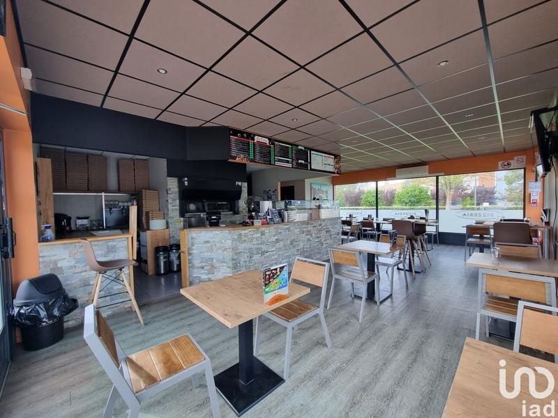 Local commercial - 99 m²