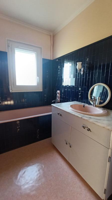 Maison - 161 m² - 7 pièces