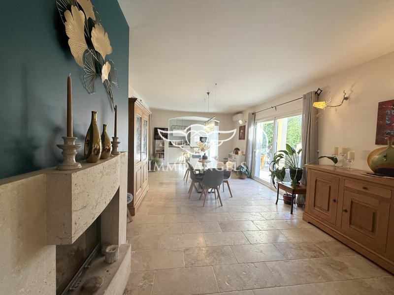 Maison - 145 m² - 5 pièces