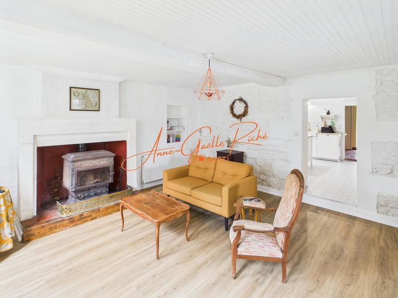 Propriété - 333 m² - 12 pièces