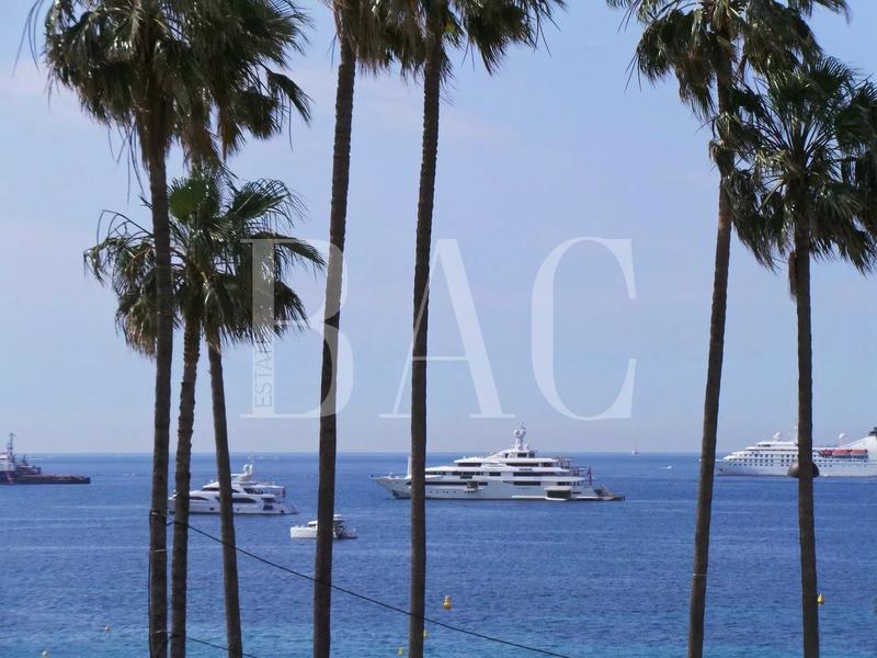 Appartement - 120 m² - 4 pièces