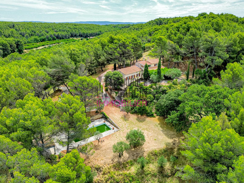 Maison - 160 m² - 6 pièces