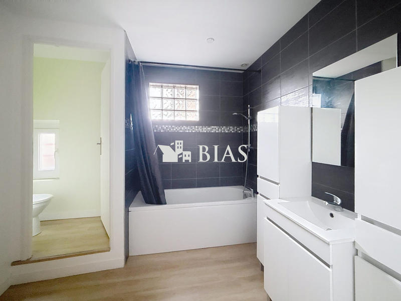 Maison - 73 m² - 3 pièces