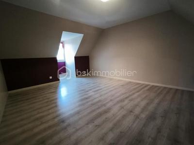 Maison - 103 m² - 5 pièces