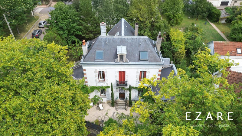 Maison - 211 m² - 9 pièces