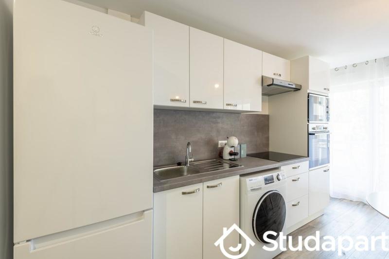 Chambre - 9 m² - 1 pièce