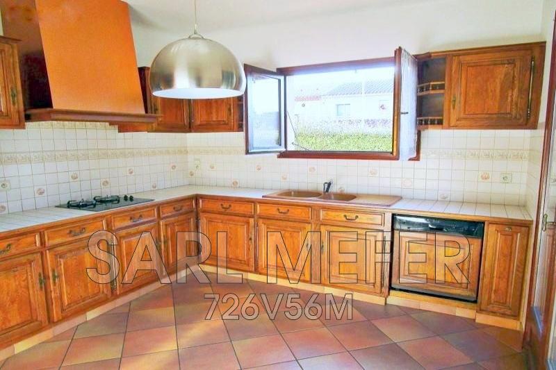 Maison - 195 m² - 7 pièces