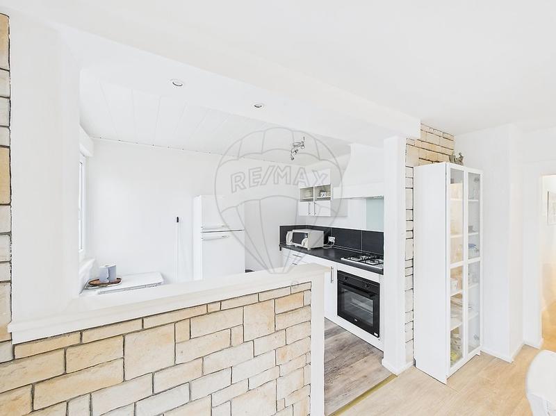 Appartement - 86 m² - 4 pièces