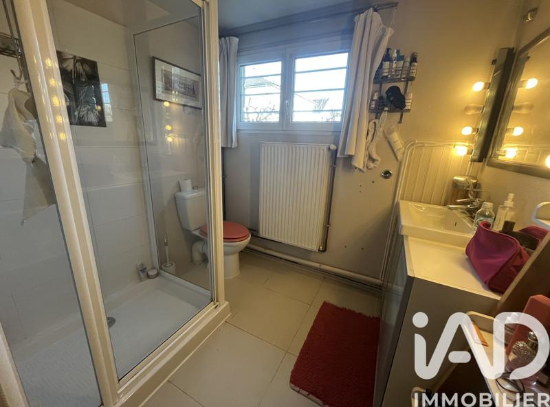 Maison de maîtres - 132 m² - 9 pièces