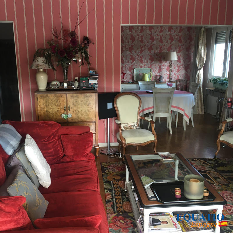 Appartement - 110 m² - 6 pièces