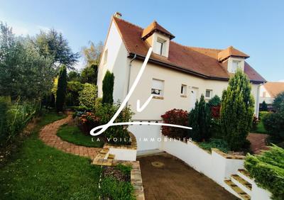 Maison - 130 m² - 5 pièces