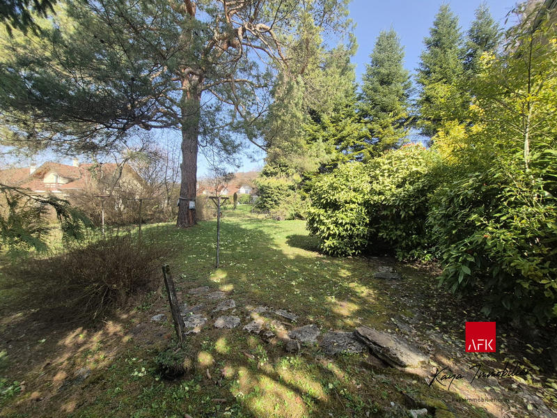 Maison - 145 m² - 8 pièces