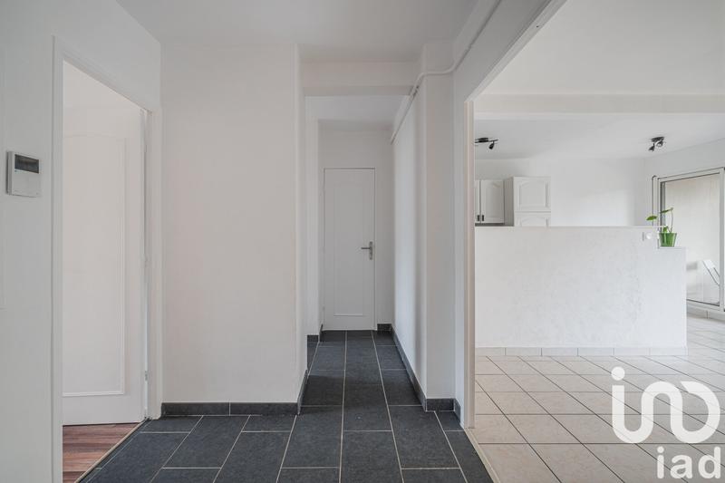 Appartement - 80 m² - 4 pièces