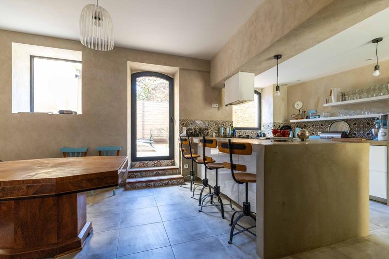 Maison - 165 m² - 6 pièces