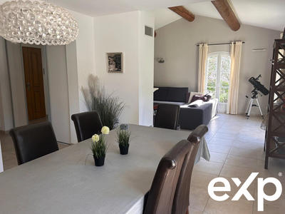 Maison - 174 m² - 5 pièces