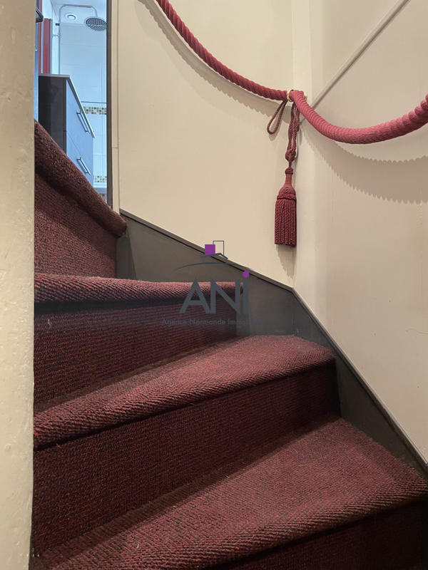 Maison ancienne - 180 m² - 8 pièces