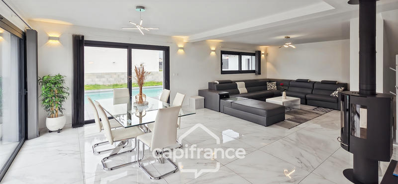 Villa - 165 m² - 5 pièces