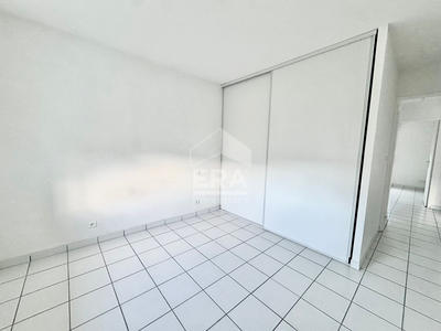 Maison - 84 m² - 4 pièces