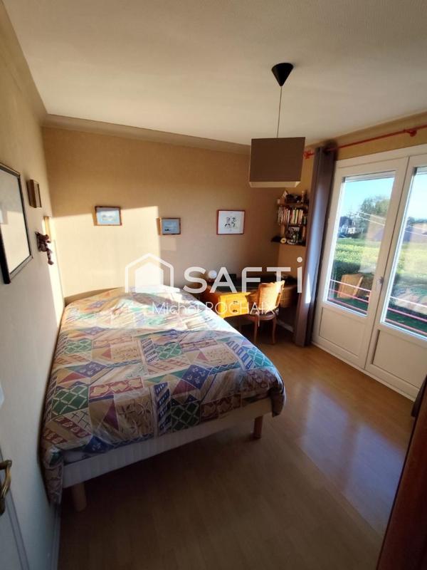 Maison - 132 m² - 10 pièces