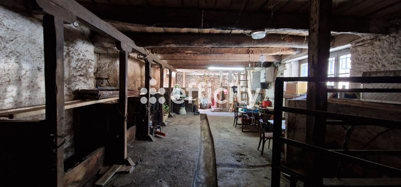 Grange - 158 m² - 3 pièces