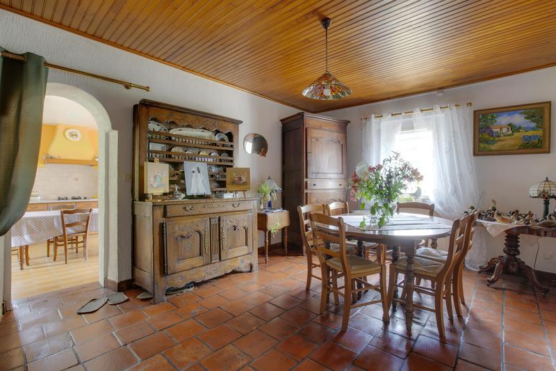 Villa - 188 m² - 7 pièces