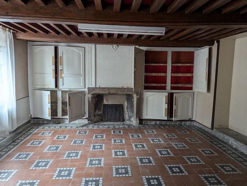 Maison traditionnelle - 370 m² - 12 pièces