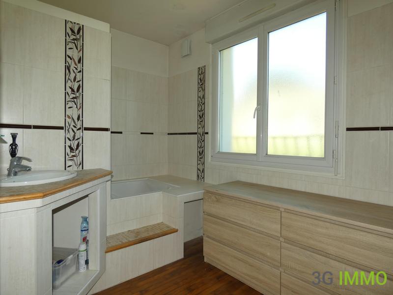 Villa - 101 m² - 5 pièces