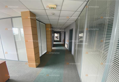 Bureau - 600 m²