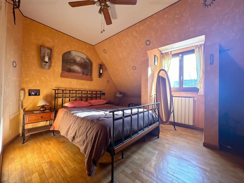 Pavillon - 110 m² - 5 pièces