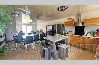 Maison - 130 m² - 5 pièces