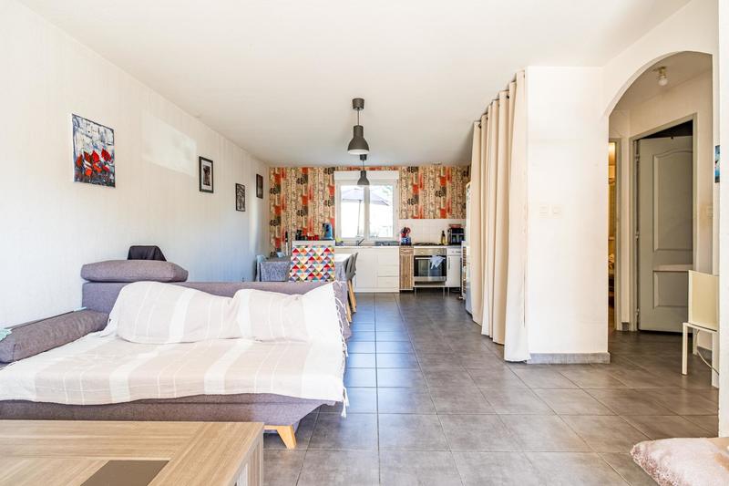Appartement - 60 m² - 3 pièces