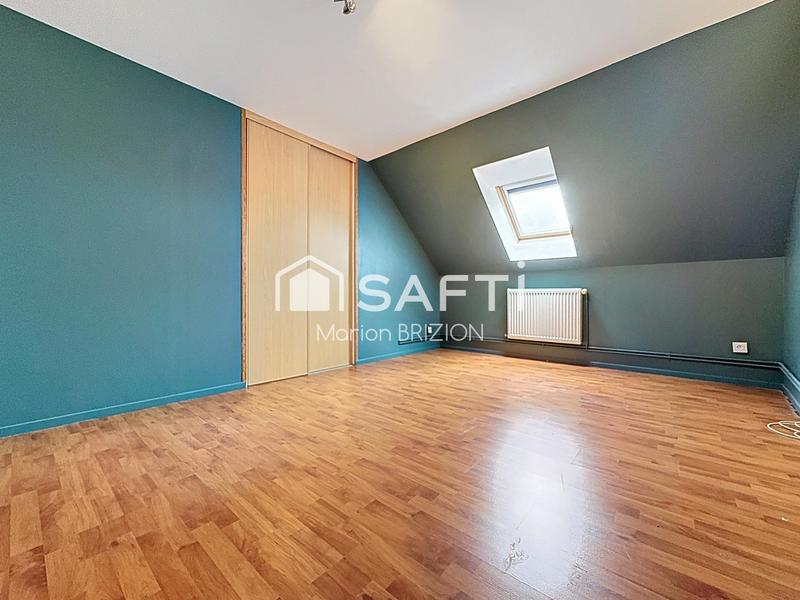 Maison - 226 m² - 8 pièces