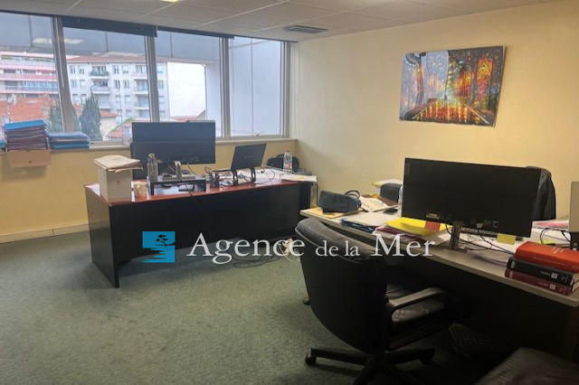Bureau - 117 m²