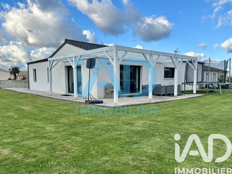 Maison - 103 m² - 5 pièces