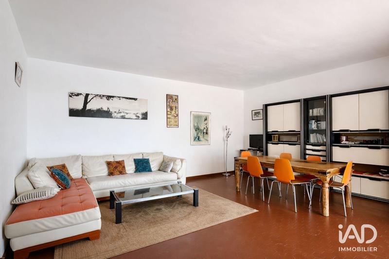 Appartement - 105 m² - 4 pièces