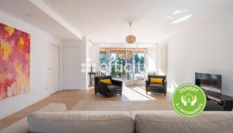 Appartement - 100 m² - 4 pièces