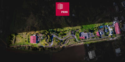 Maison - 300 m² - 8 pièces