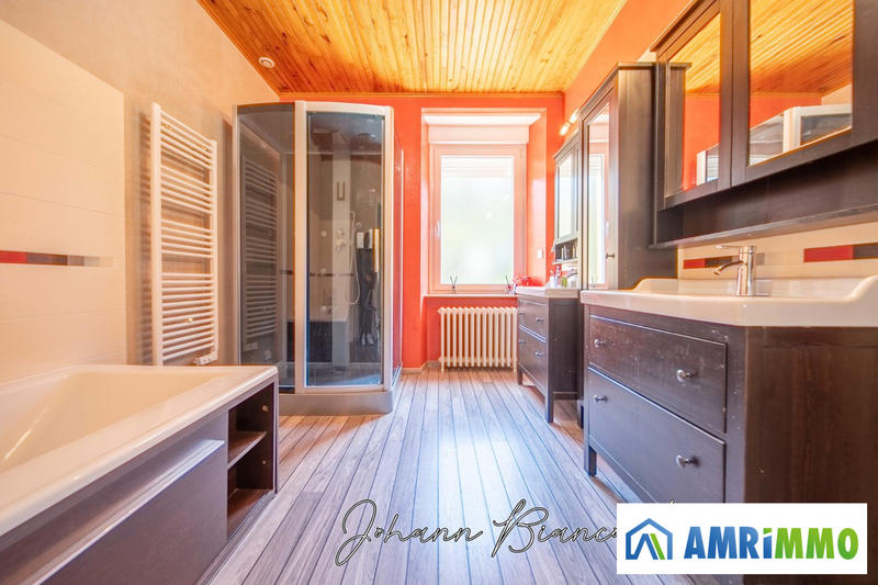 Maison - 144 m² - 5 pièces