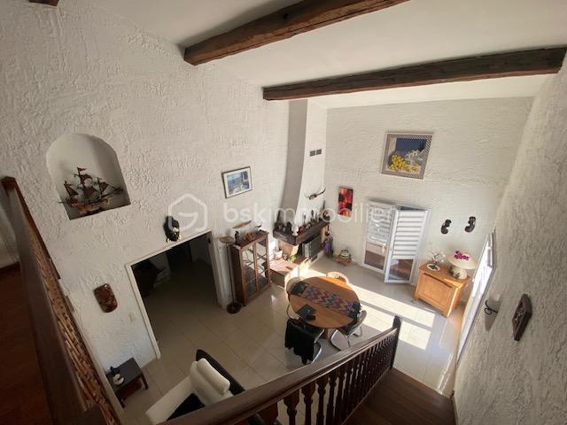 Villa - 220 m² - 7 pièces