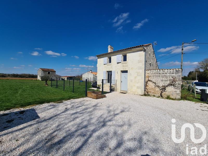 Maison de campagne - 90 m² - 3 pièces