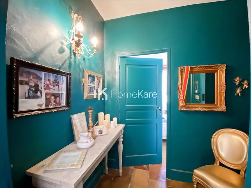 Maison de maîtres - 300 m² - 8 pièces