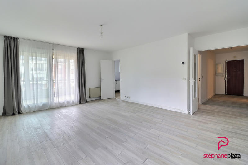 Appartement - 95 m² - 4 pièces