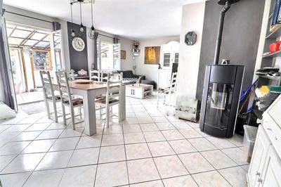 Maison - 116 m² - 6 pièces