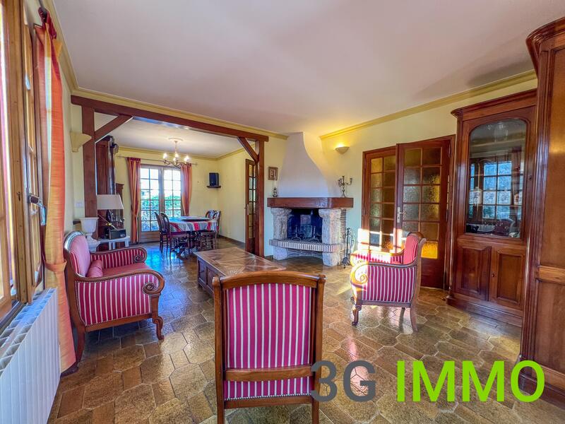 Maison - 116 m² - 8 pièces