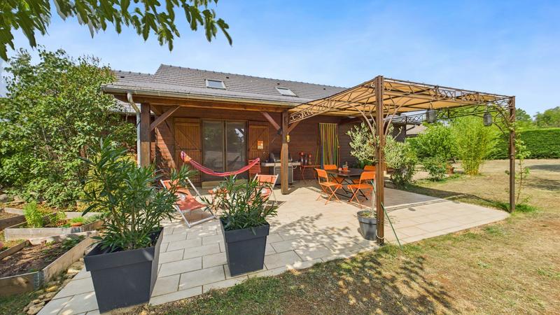 Maison - 85 m² - 5 pièces