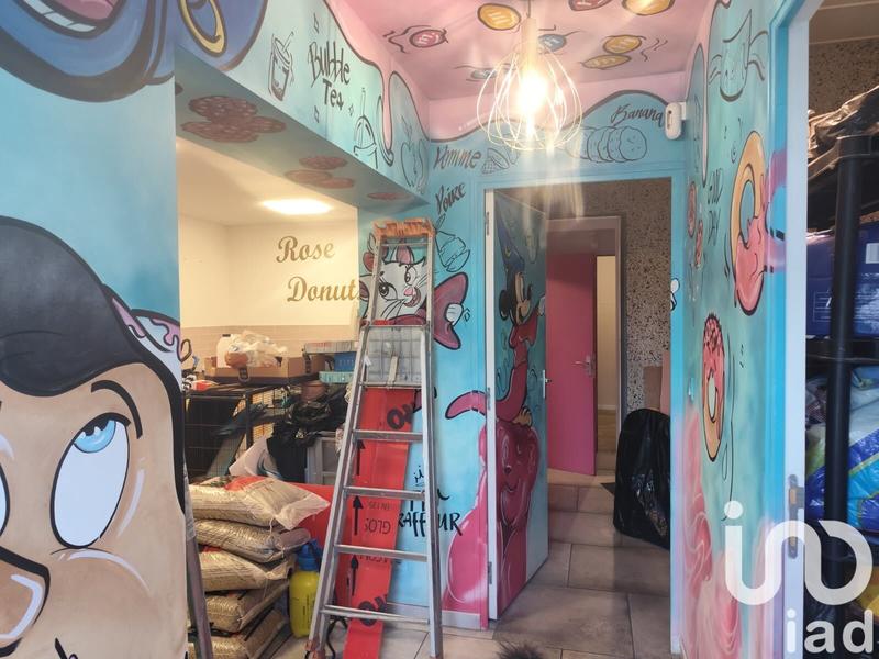 Maison - 277 m² - 7 pièces