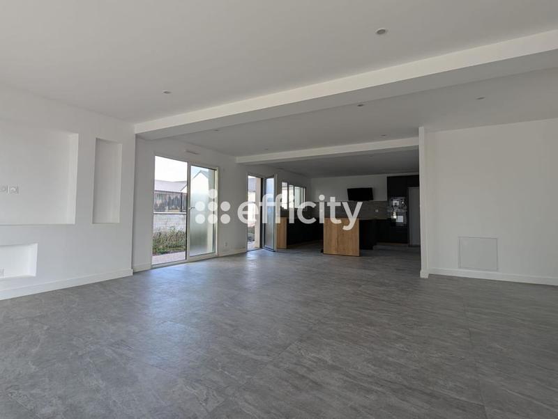 Maison - 165 m² - 6 pièces