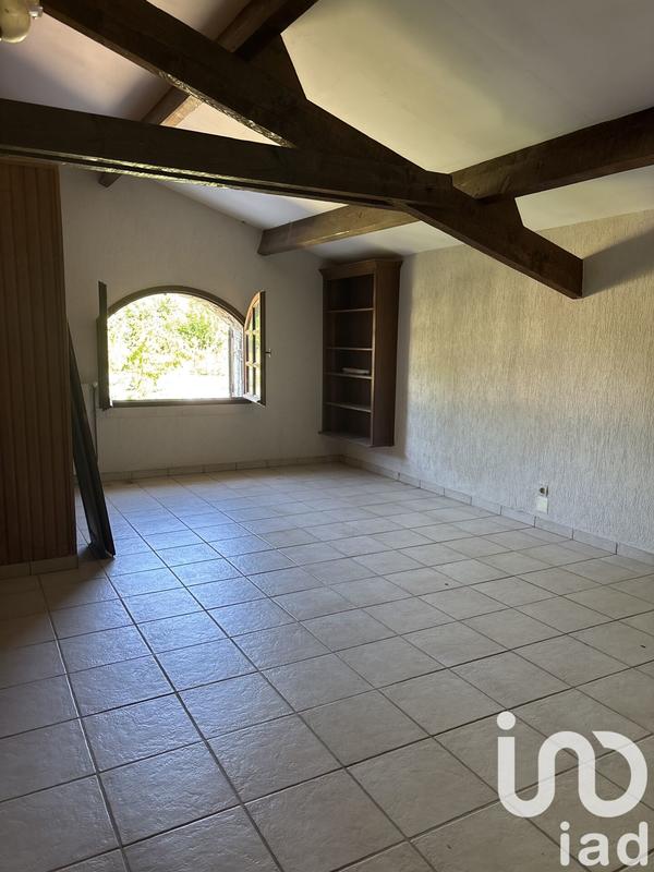 Maison - 230 m² - 10 pièces