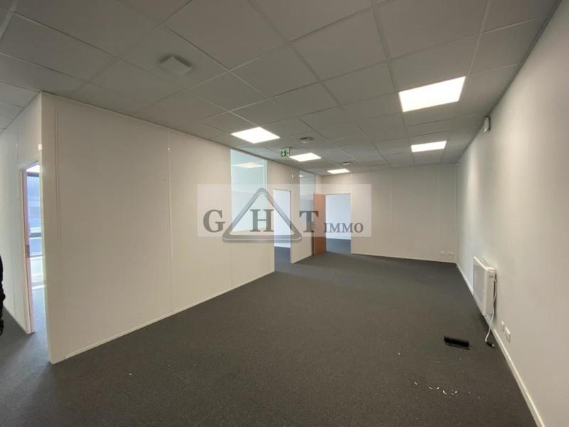 Entrepôt - 530 m²